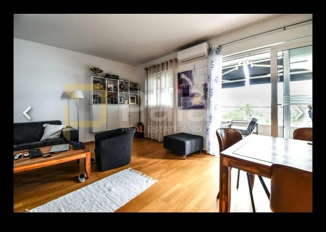Chatarina Apartment تروغير